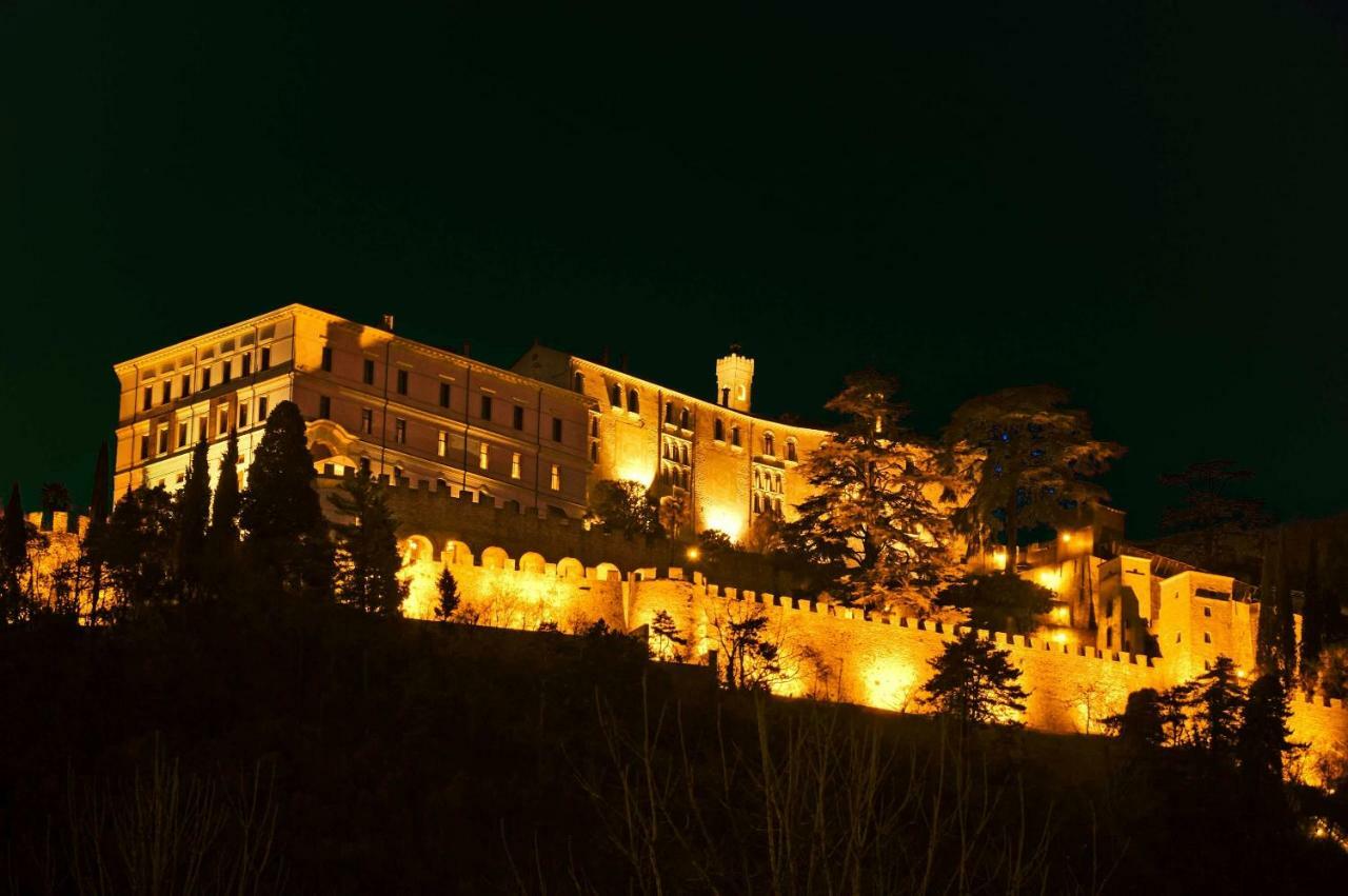 Revine Lago Il Borgo Dei Laghiヴィラ エクステリア 写真