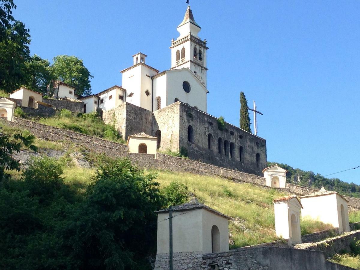 Revine Lago Il Borgo Dei Laghiヴィラ エクステリア 写真